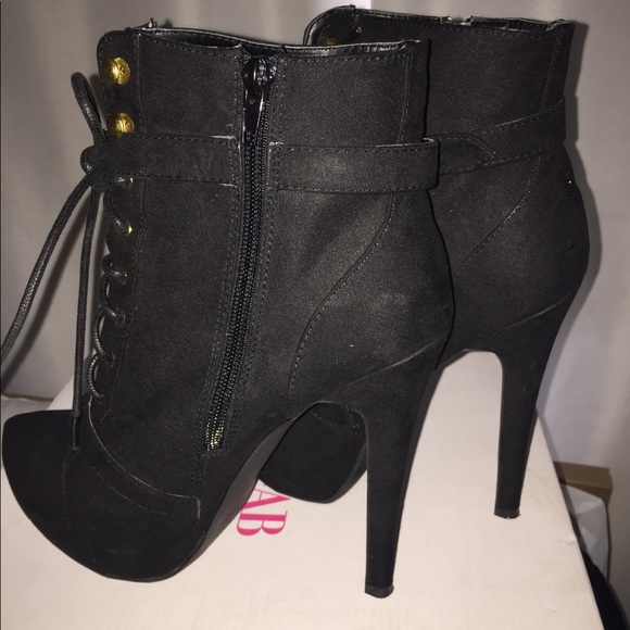 Black Suede Like Platform Bootie - Picture 3 of 8
